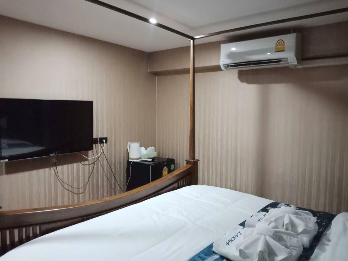 A Lanna Boutique House Hotel Чиангмай Екстериор снимка