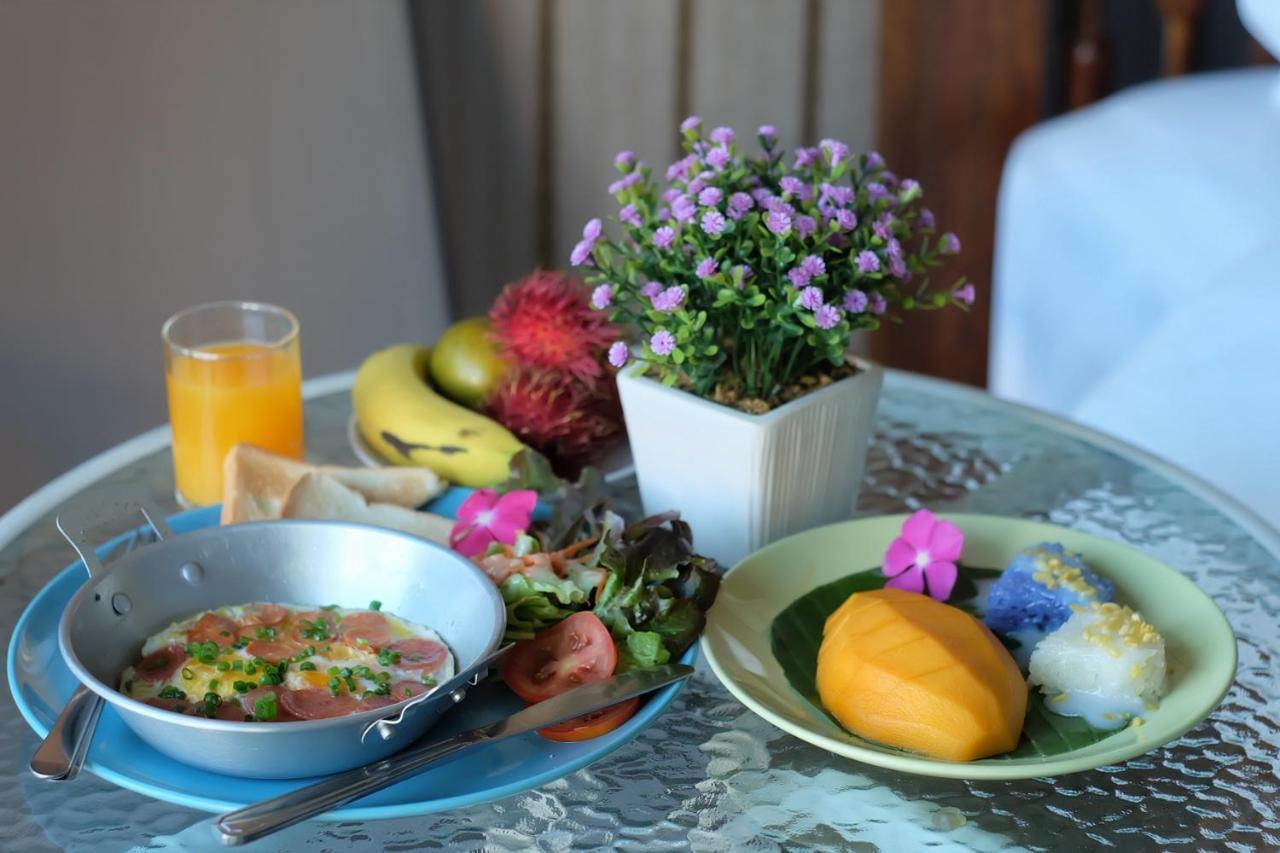 A Lanna Boutique House Hotel Чиангмай Екстериор снимка