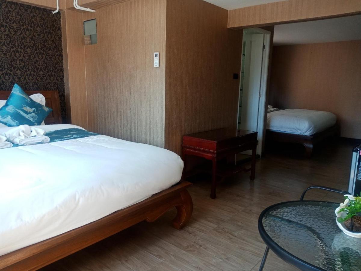 A Lanna Boutique House Hotel Чиангмай Екстериор снимка